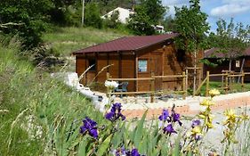 Les Cabanes De Bourras